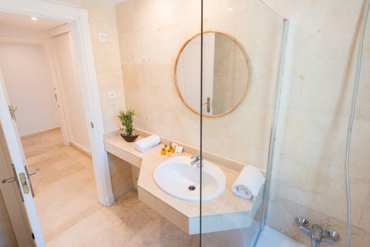 Vacation Marbella I Contemporary Central Apartment, Swimming-Pool, 24-7 Security, A Minute From The Marina, The Sea And Luxury Shopping Экстерьер фото